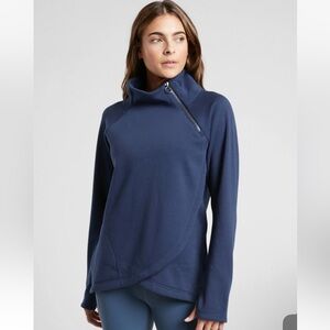 Athleta Cozy Karma Asym Pullover Blue size M